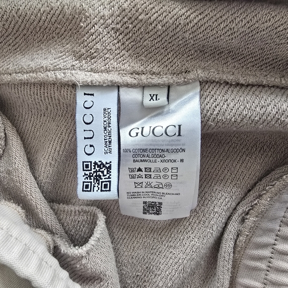 Gucci Side Double Globo Beige Shorts. - Picture 13 of 17
